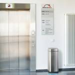 Cestino no touch con sensore 30,5 x 30,5 x 69 cm 35 lt argento metallizzato - 26229 - 7