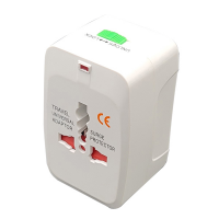 Adattatore da viaggio universale 2 prese USB - bianco - MKC - 492519363 - 8006012370720 - DMwebShop