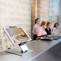 Supporto da tavolo per tablet Tablet Holder Table da 7 a - 13,18300 - 4