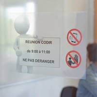 Etichette in carta bianca lucida - rimovibile - A3 - 1 etichetta per foglio - 10 fogli - Avery - A3L002-10 - 5014702086106 - DMwebShop - 4