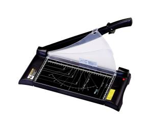 Taglierina a leva - A4 - 558 x 213 x 212 mm - 315 mm - capacita' taglio 10 fogli - con blocca lama - nero - Titanium - 13038 - 8025133036568 - DMwebShop