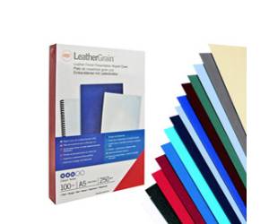 Copertine LeatherGrain - A4 - 250 gr - rosso scuro goffrato - conf. 100 pezzi - GBC - CE040030 - 8019152803331 - DMwebShop