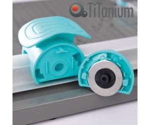 Taglierina a lama rotante 3 in 1 - 65 x 256 x 425 mm - 330 mm - A4 - taglio lineare - capacita' taglio 10 fogli - grigio - Titanium - 13939 - 8025133036551 - DMwebShop - 2