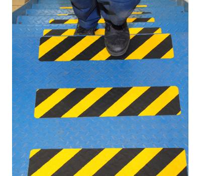Striscia segnaletica - da terra - 61 x 15 cm - giallo-nero - Djois - B197614 - 3377991976148 - DMwebShop - 2