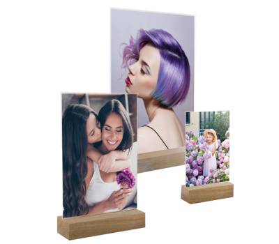 Portadepliant verticale con base in legno 15 x 21 cm acrilico - 14797 - 1