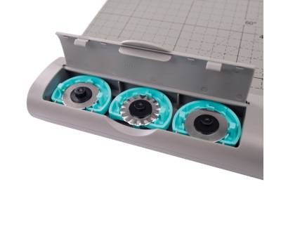 Taglierina a lama rotante 3 in 1 - 65 x 256 x 425 mm - 330 mm - A4 - taglio lineare - capacita' taglio 10 fogli - grigio - Titanium - 13939 - 8025133036551 - DMwebShop - 1