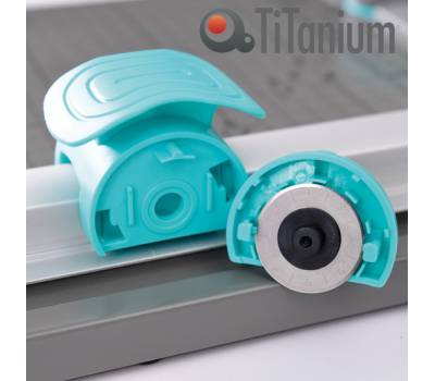 Taglierina a lama rotante 3 in 1 - 65 x 256 x 425 mm - 330 mm - A4 - taglio lineare - capacita' taglio 10 fogli - grigio - Titanium - 13939 - 8025133036551 - DMwebShop - 2