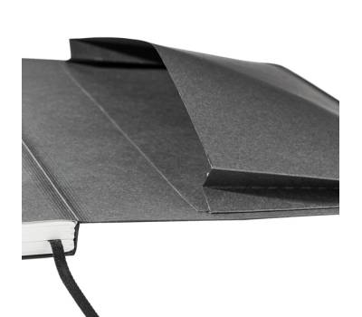 Taccuino EcoQua Plus - con elastico - rilegatura cucita - A5 - 5 mm - 80 fogli - righe - nero - Fabriano - 19621008 - 8001348220565 - DMwebShop - 2