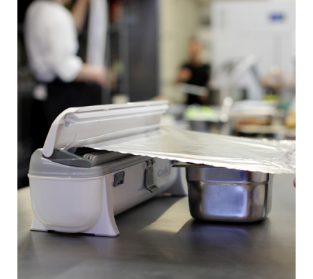 Refill per dispenser Wrapmaster 3000 - roll pellicola trasparente - 30 cm x 300 mt - PVC - conf. 3 pezzi - Cuki Professional - 31C31 - 8003980520164 - DMwebShop - 3